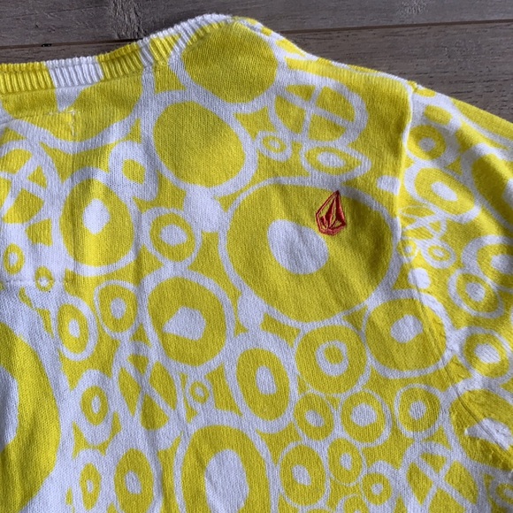 Volcom Yellow and White Cardigan Medium - Picture 6 of 7